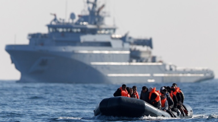 Испанската брегова охрана спаси 124 мигранти край Канарските острови