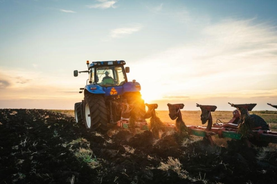 Осигуряват нужните 295 млн. лв. за изплащане на „украинската помощ“ към земеделски стопани
