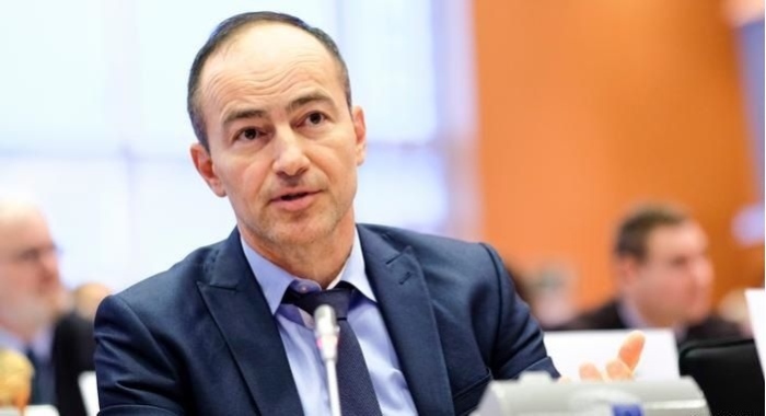 Politico: Андрей Ковачев и още 15 евродепутати поискаха световни компании да спрат рекламите си в проруски медии в България