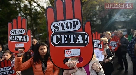 Министрите на търговията на ЕС обсъждат бъдещето на споразумението с Канада