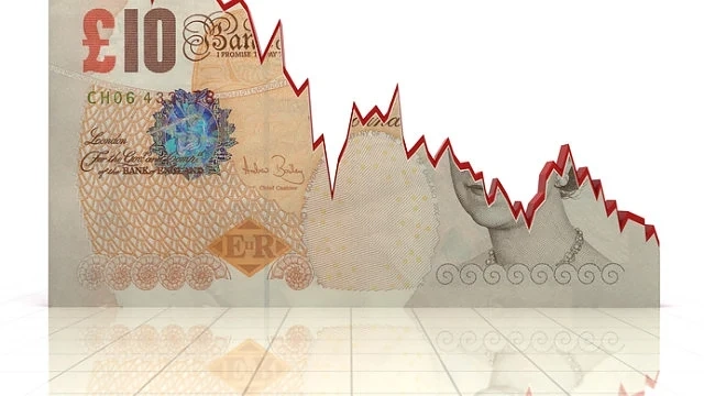 Срив за британския паунд до под 1.20 долара