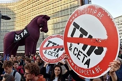 И Брюксел се отказа да одобри СЕТА  