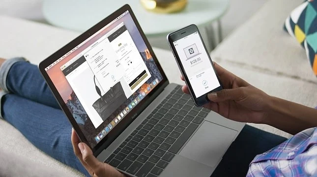 Siri вече може да изпраща пари през PayPal