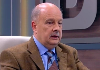 Борисов чете анализа на Георги Марков в \