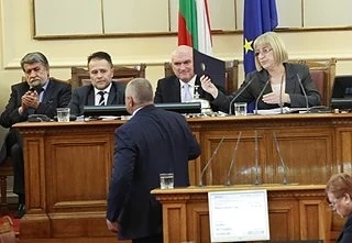 Борисов за оставката: Не съм се обидил, народът поиска, оставам на разположение  
