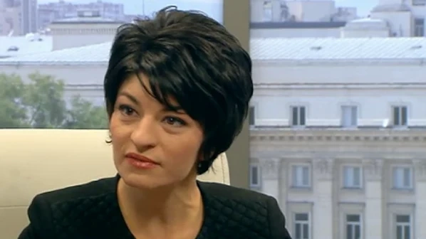 Атанасова: ГЕРБ би подкрепил кабинет след като е ясна програмата му  