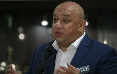 Красен Кралев: Нешка Робева трябва да се научи да се подчинява на общото решение на федерацията