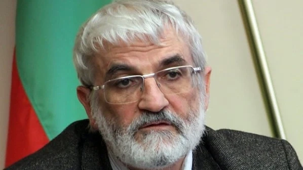 Проф. Валери Димитров: Сегашният закон не позволява прозрачна отчетност на партиите