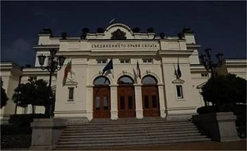 Започна срещата на ГЕРБ, ПФ и РБ за съставяне на нов кабинет