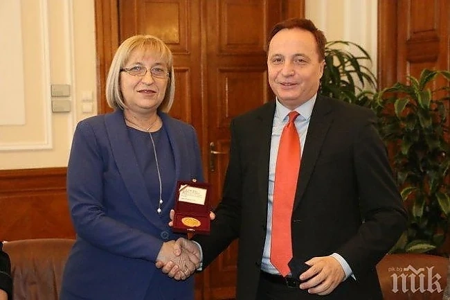 Цачева с награда от Сметната палата