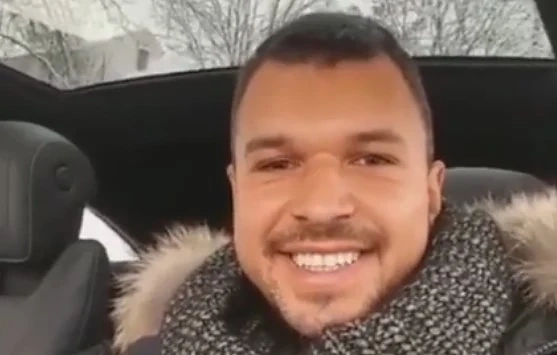 Божинката ще се снима в клипа на Цеца \