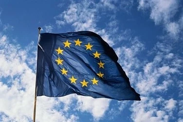 ЕС предлага пет възможни пътя за оцеляване: Oт Европа на две скорости до пълна федерализация