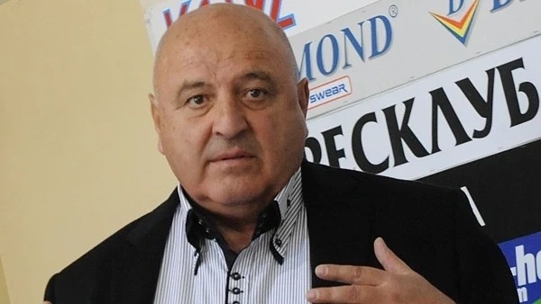Венци Стефанов за младежите: Видя се, че семката ни не е лоша