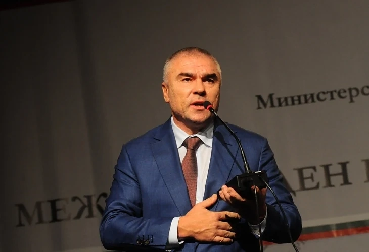 КЗК погва Марешки за дъмпинг на горивата 