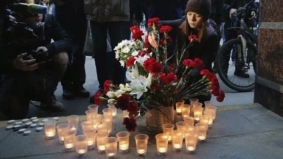 След атентата Лондон получи съболезнования, Санкт Петербург получи мълчание