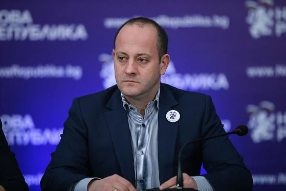 Радан Кънев: Днес стават 16 години, откакто един ловък мошеник успя да изпързаля България