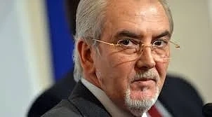 Местан иска десните да спрат Румен Радев