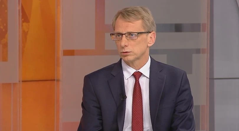 Николай Денков: Не може учителят да бъде виновен за всичко в училище