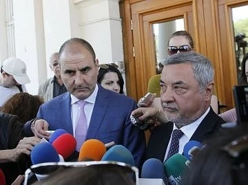 ГЕРБ и Патриотите се разбраха за пенсиите