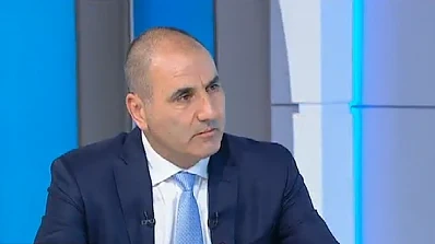 Цветанов: Трябва да покажем на обществото, че политиците могат да се обединяват