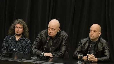   Повторно спиране на шоуто на Слави