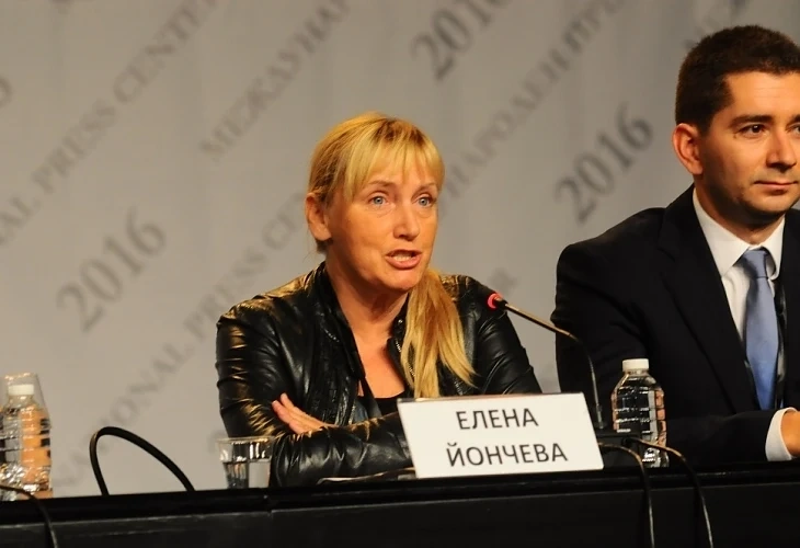 Елена Йончева скочи на ГЕРБ заради урана!