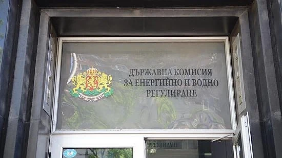„Антикорупция“ и ДАНС влязоха в КЕВР. Разследват членове на Комисията престъпления по служба