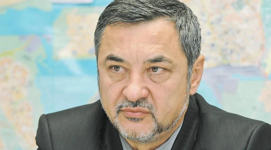 Симеонов най-накрая повдигна завесата и  разкри кои може да са мининистрите