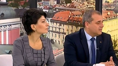 Референдумът на Слави раздели ГЕРБ и Патриотите