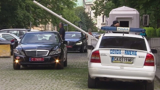 Вълна от дипломатическа съпричастност в София към трагедията в Англия