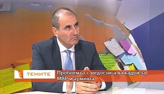 Цветан Цветанов: Президентът Радев предреши избора на „Грипен“