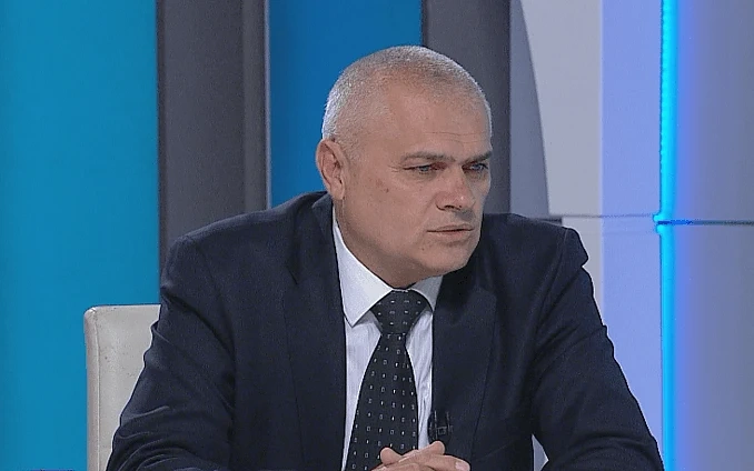 Валентин Радев: Момчето е наето да прекара бежанците срещу 1000 лв.