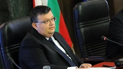 КС забрани парламентът да пита Цацаров за конкретни дела