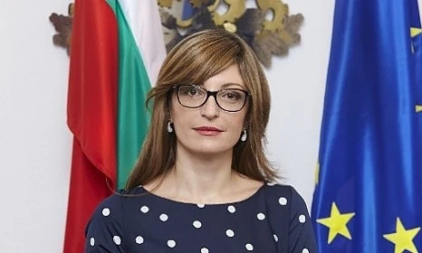 Екатерина Захариева ще ръководи Антикорупционен съвет към МС