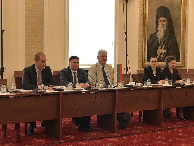 Цветан Цветанов се срещна с иракски депутати и НПО-та