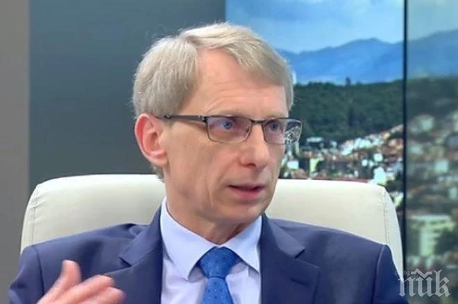 Министър на Румен Радев с бомба в образованието