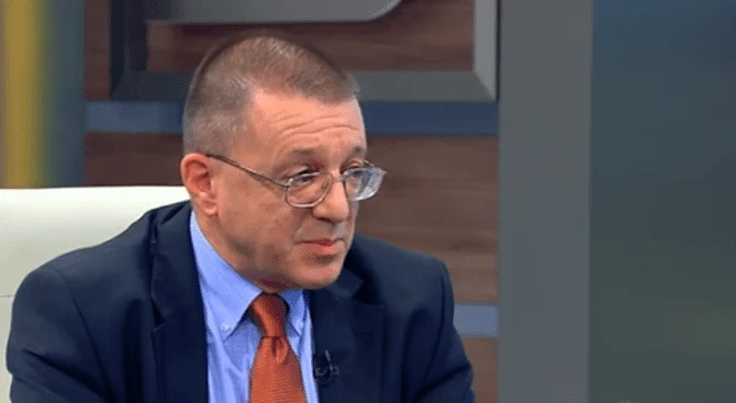 Бойко Ноев: Избраният от България „Грипен” ще бъде спрян от производство