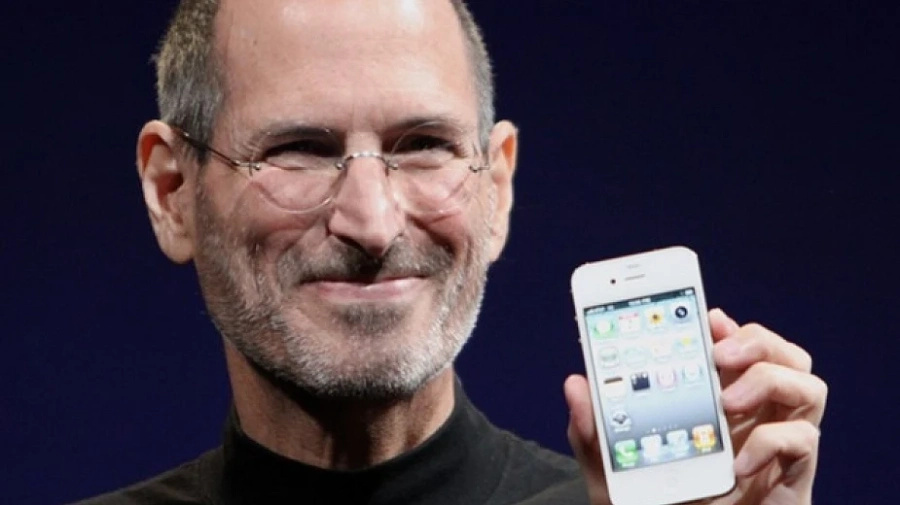 На днешния ден Стив Джобс анонсира първия iPhone, който промени целия свят