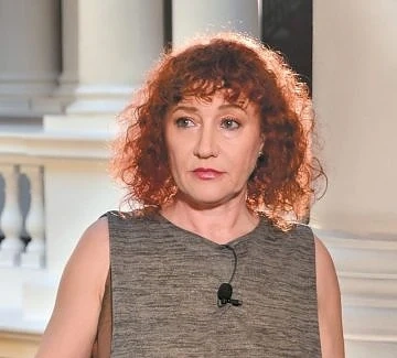 Валя Ахчиева: Агенцията по лекарствата спря действията на кръга “Марешки” по паралелния износ