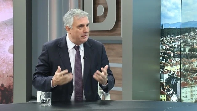 Ивайло Калфин: Отдръпването на Македония от договора е лош сигнал за тях