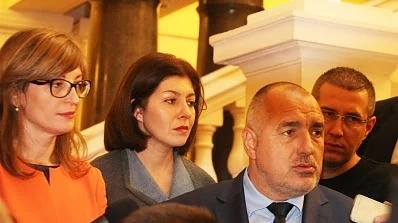 Борисов и Захариева заминават на посещение в Солун