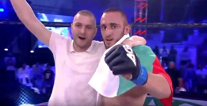 Български ММА боец с победа в Absolute Championship Berkut в Турция