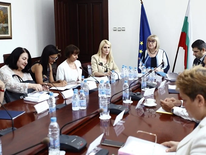 Цачева председател на заседанието на Съвета по прилагане на Актуализираната стратегия за съдебната реформа