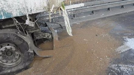 Автобус с руски туристи се запали на пътя Черноморец-Бургас