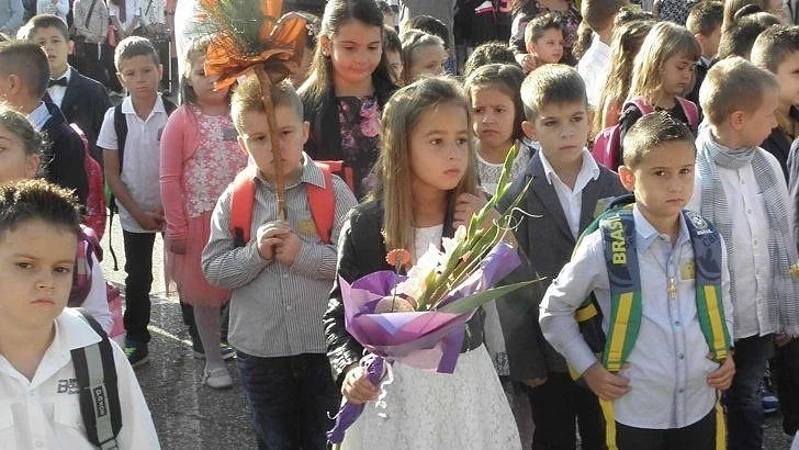 Нови критерии: 3 години уседналост за прием в първи клас
