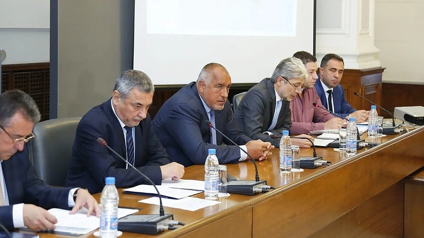Забраната за земеделие и строежи на Калиакра остава в сила и след срещата при Борисов