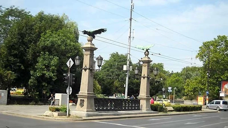 Започва ремонт на кръстовището на Орлов мост  