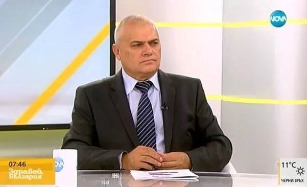 Валентин Радев: Все още се издирва избягалият от затвора престъпник