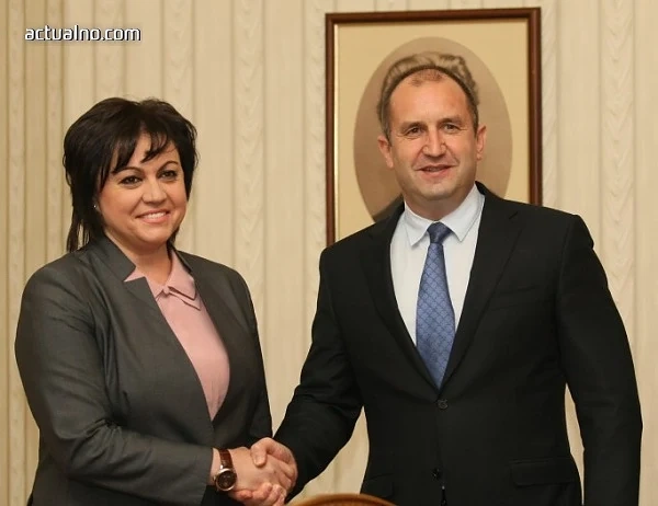 Нинова и Радев мъдрят преврат!  