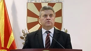 Сръбските дипломати се връщат в посолството в Скопие  
